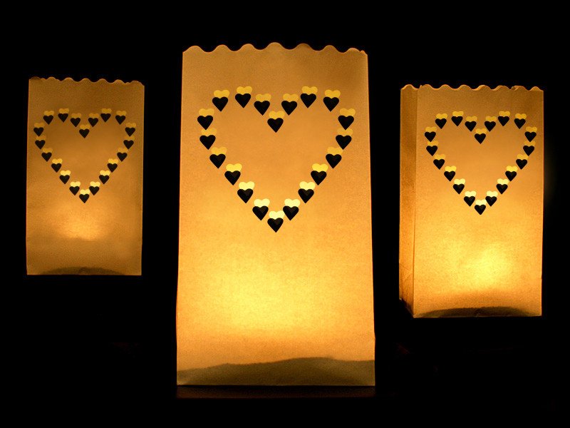 Lanterne poser med hjerter 15 cm x 9 cm x 26 cm